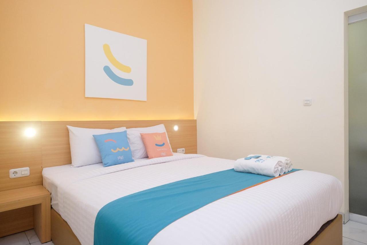 Sans Hotel Aurum Majapahit Semarang Exterior photo