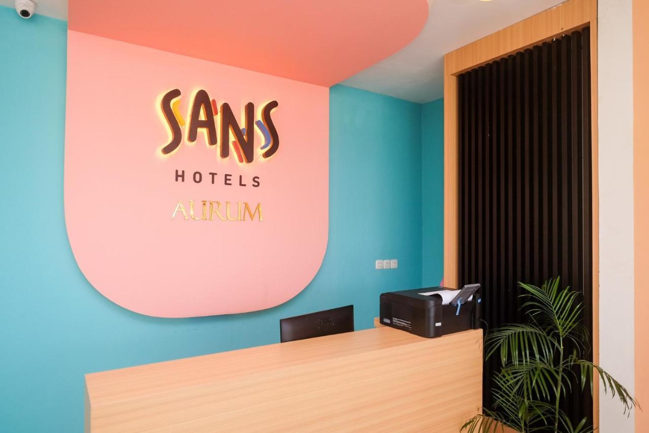 Sans Hotel Aurum Majapahit Semarang Exterior photo